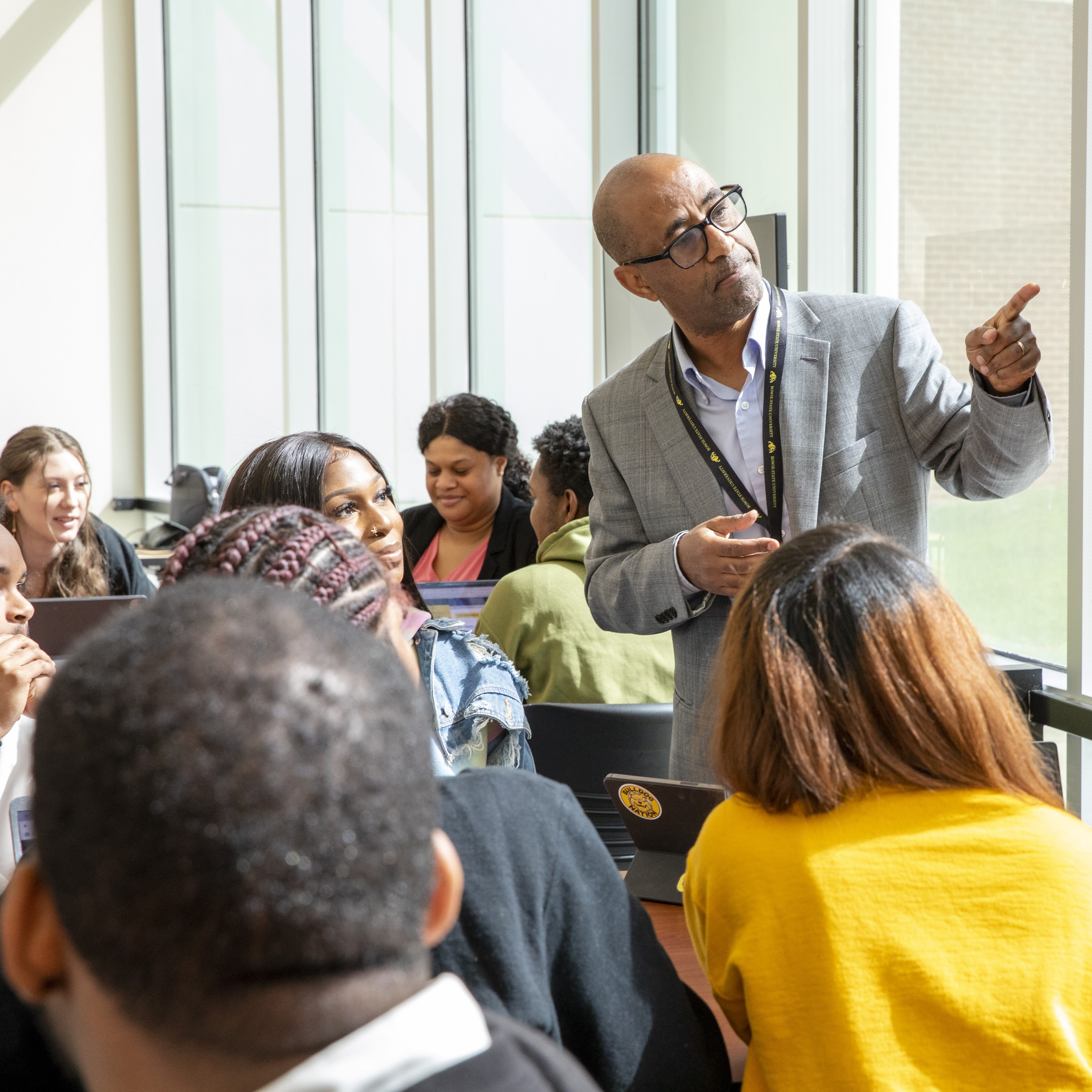 Faculty and Staff Handshake Login