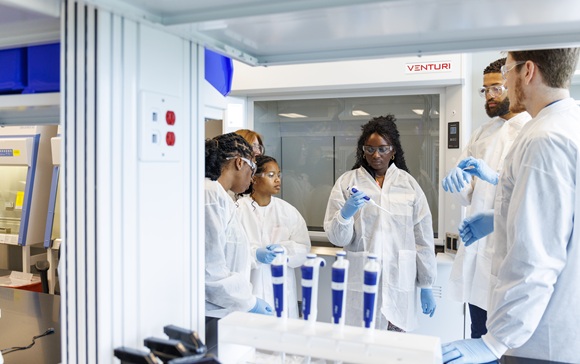 BioHub in Maryland holds biopharma training for Bowie State students