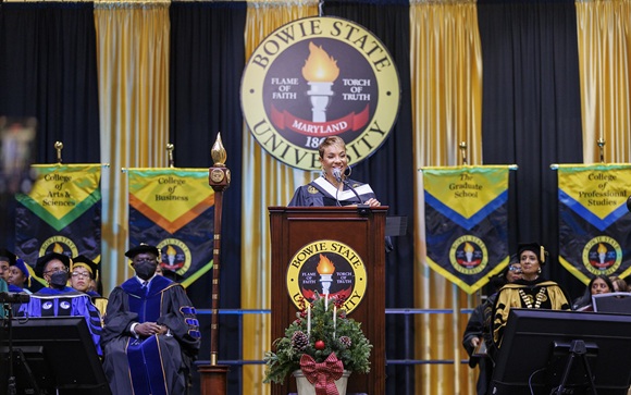 MC Lyte Delivers Keynote Speech at BSU Graduation